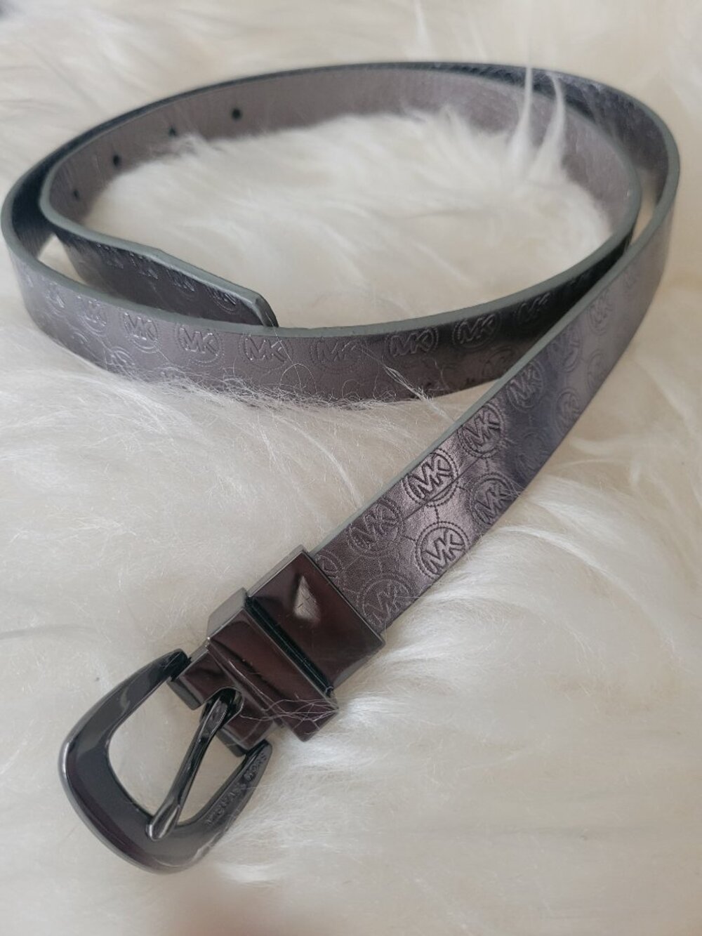 Michael Kors Gunmetal Women's Reversible MK Logo Leather Belt Size 43.5"